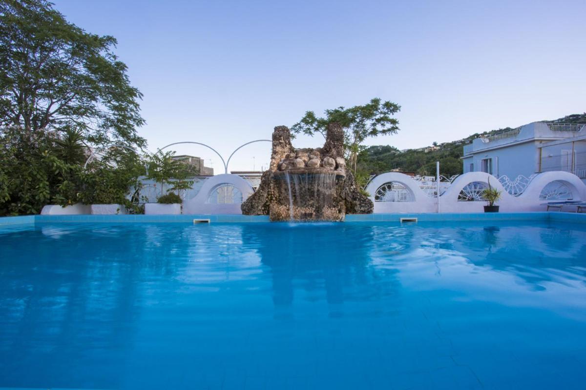Hotel Terme Tirrenia Ischia Exterior photo