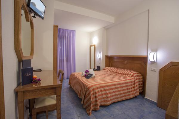Hotel Terme Tirrenia Ischia Exterior photo
